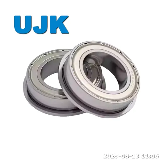 Flanged Steel Ball Bearings F697zz Open 7X17X19X5X1.2 F697zz Zz 7X17X19X5X1.2 Fuel Valve Control Shafts Radar Antenna Positioning Units pictures & photos