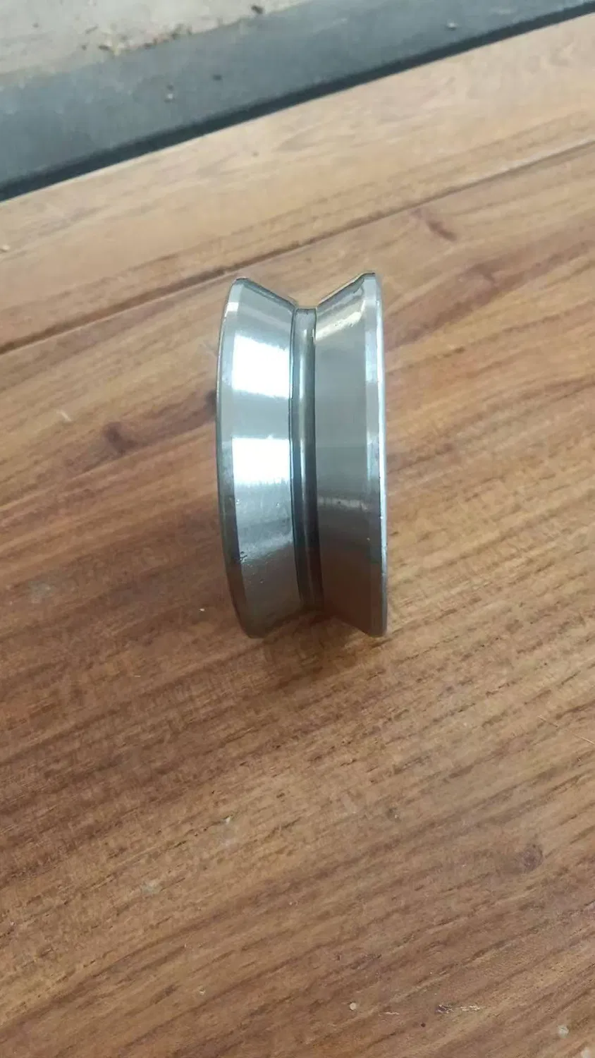 U or V-Groove Miniature Roller Bearings (straightening wheel) , Wire Wheel Bearing Bka6082rsv2-120 Bkb6082rsv2-120 R6202zzv6-90 Bka6202zzv6-90 pictures & photos