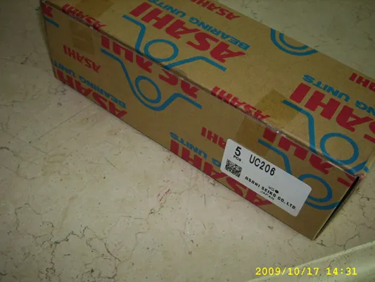 Asahii Single Row UC/UCT/UCP/Ucfc/Ucfa/Ucfb/UCFL Series Cylindrical Single Roller Ball Bearings Chrome Steel Insert Pillow Block pictures & photos