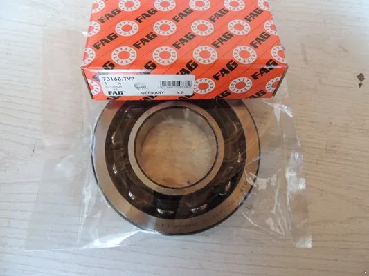 F a G High Quality Deep Groove Ball Bearings 6201 6202 6008 6208 6209 6205 6012 Zz 2RS C3 Ball Bearings pictures & photos
